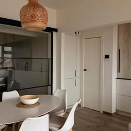 Charming Steps From Apartamento *